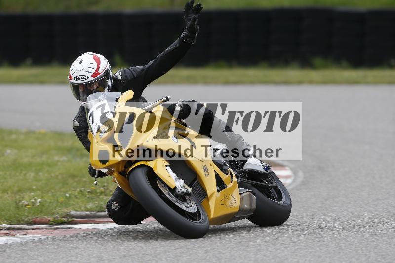 Archiv-2025/08 20.04.2025 Speer Racing ADR/Gruppe gelb/77